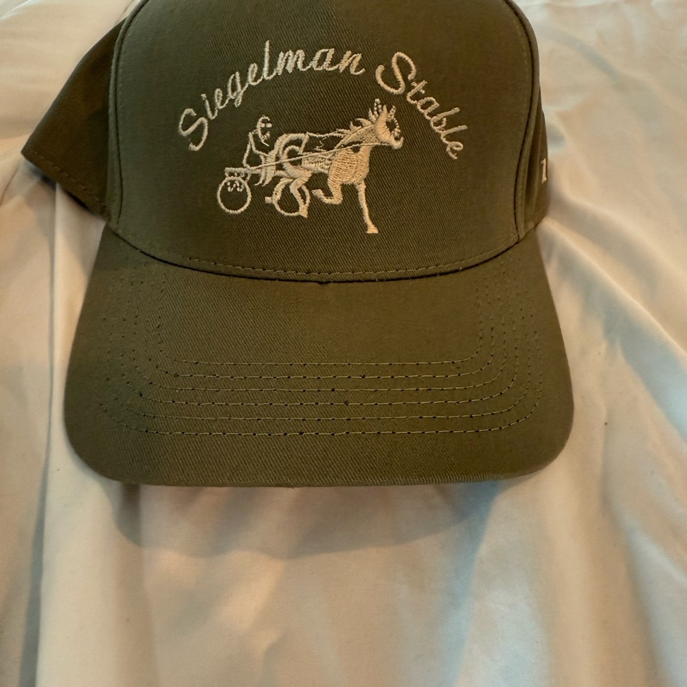 Green Siegelman Stable Cap NEW
